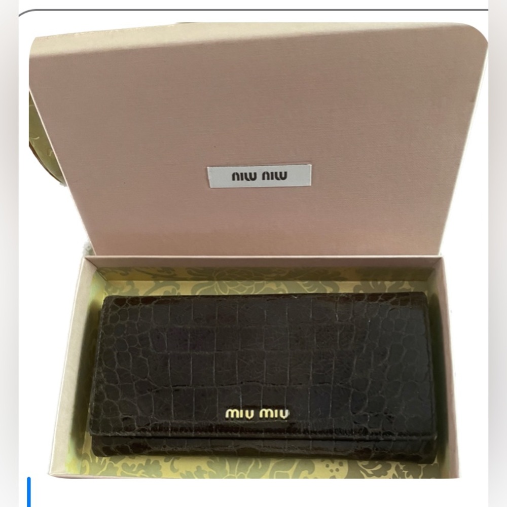 Miu Miu | Bags | Miu Miu Wallet |. Like New Condi… - image 2